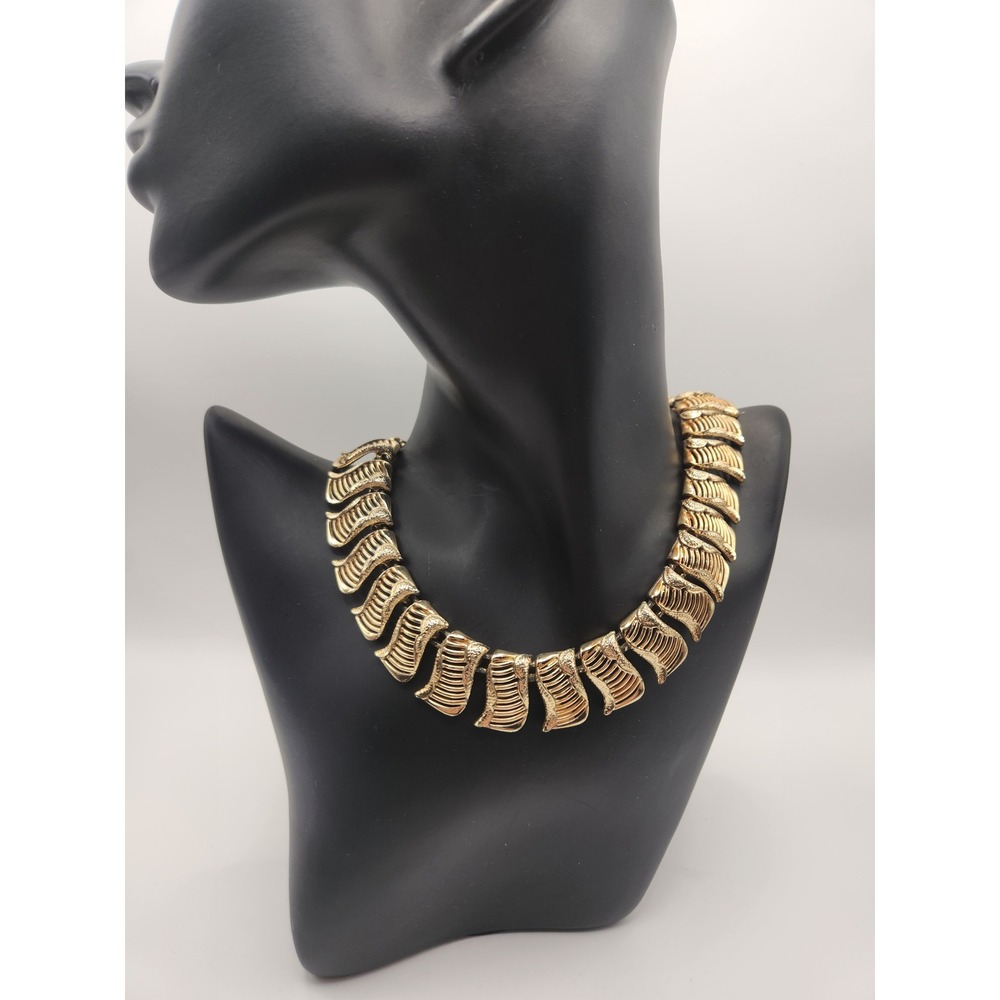 Vintage Coro Gold‎ Tone Ribbed Fan Link Collar Necklace Mid Century Modern MCM